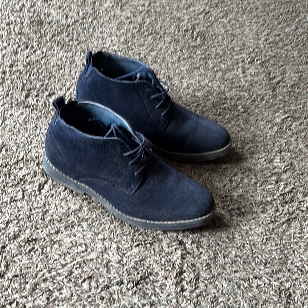 Men's Navy Chukka Boots